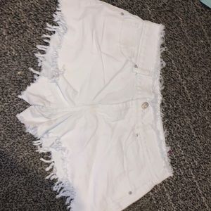 womens white jean shorts